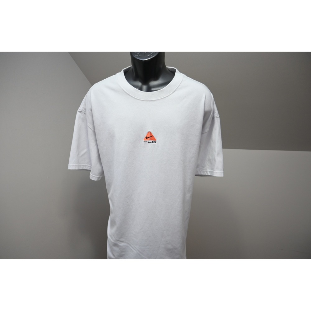 Nike ACG T-Shirt Mens XXL White Embroidered Logo Loose Fit Dri-FIT Excellent